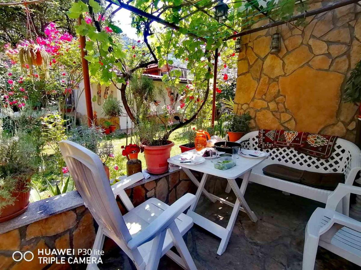 Modern&Cozy Bosnian House With Garden+Free Parking Hotel SJJ Exterior photo