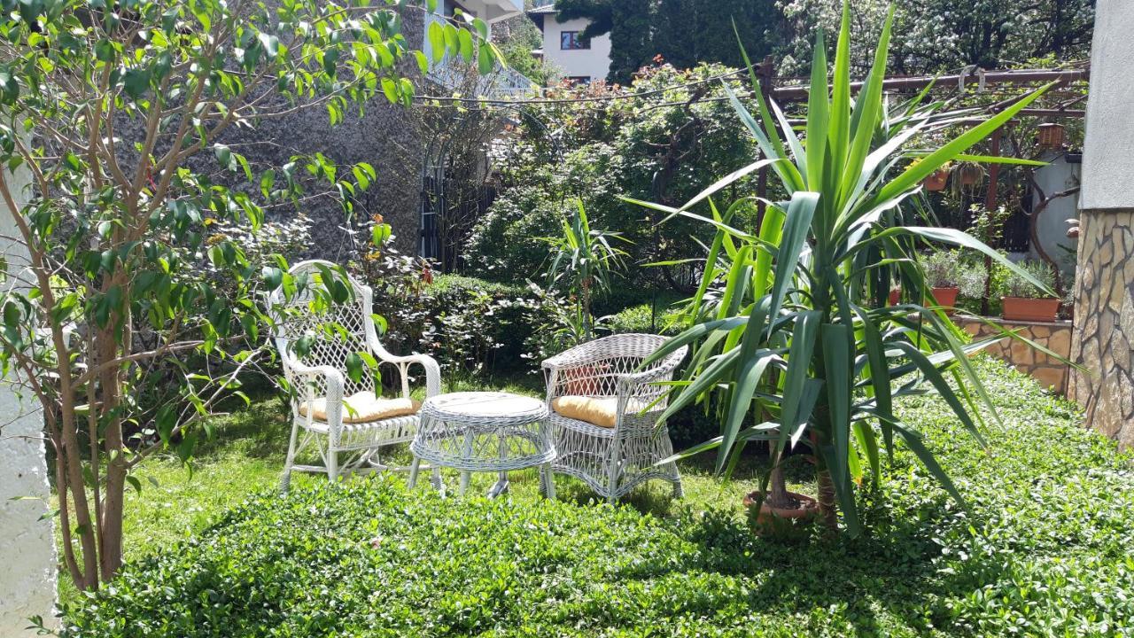 Modern&Cozy Bosnian House With Garden+Free Parking Hotel SJJ Exterior photo